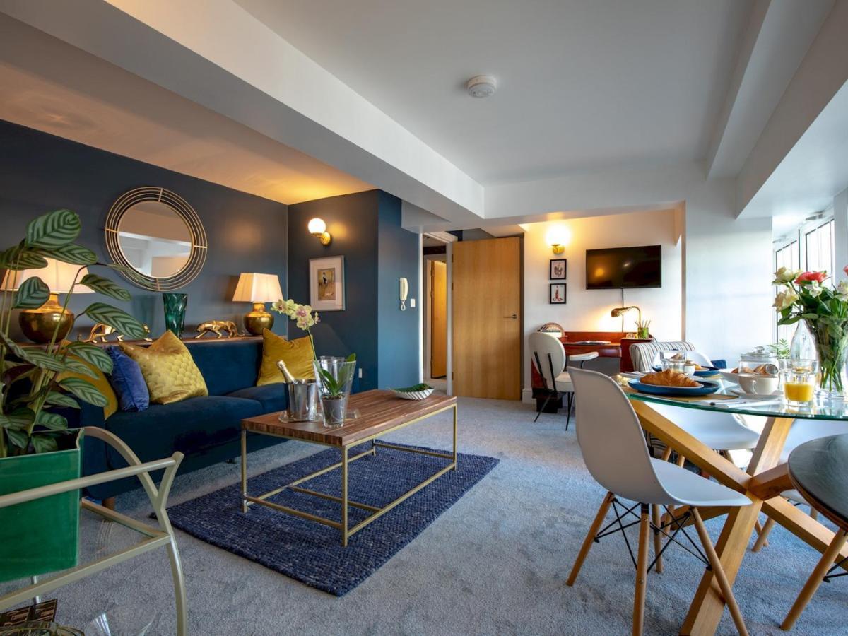 Pass The Keys Art Deco Inspired Apartment With Roof Top Views Shrewsbury Extérieur photo