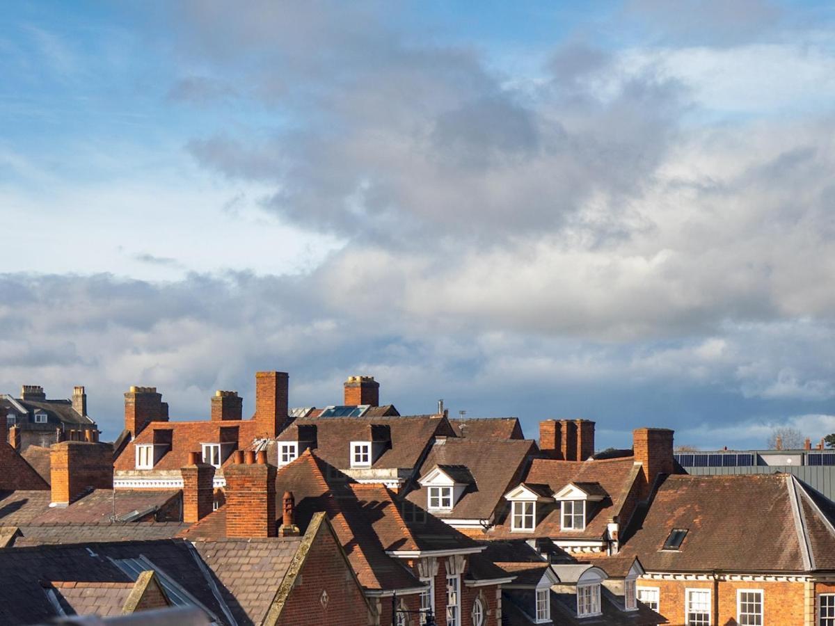 Pass The Keys Art Deco Inspired Apartment With Roof Top Views Shrewsbury Extérieur photo